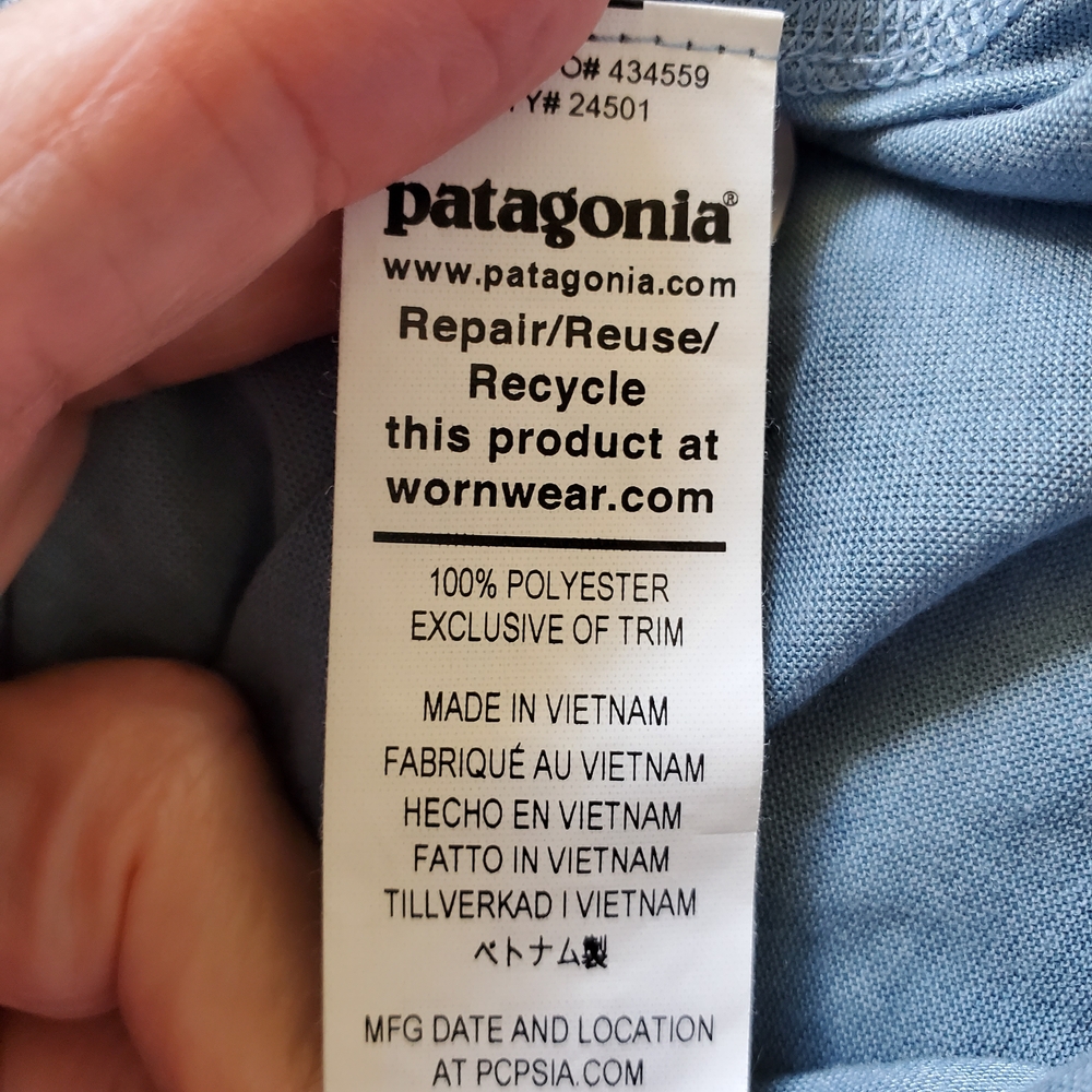 Patagonia Capilene Cool Trail Tee. Dize Small View 5